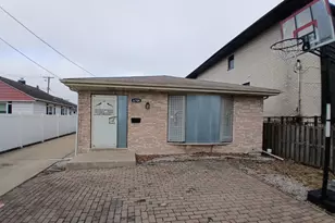 6704 W Forest Preserve Dr, Harwood Heights, IL 60706 - Photo 1