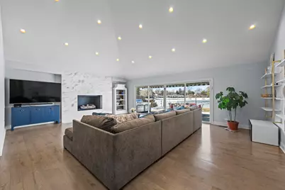 1990 Berry Lane, Des Plaines, IL 60018 - Photo 14