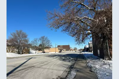 4545 Prescott Avenue #103, Lyons, IL 60534 - Photo 4