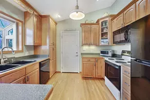 362 Ripley Ct, Naperville, IL 60565 - Photo 8