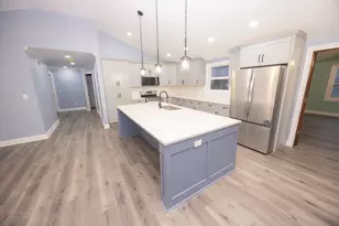 917 Murphy Dr, Joliet, IL 60435 - Photo 6