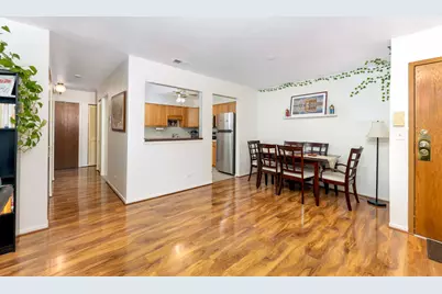 7525 Nantucket Drive #210, Darien, IL 60561 - Photo 10