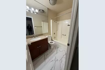 7525 Nantucket Drive #210, Darien, IL 60561 - Photo 28