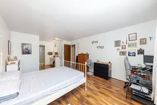 7525 Nantucket Dr, Darien, IL 60561 - Photo 14