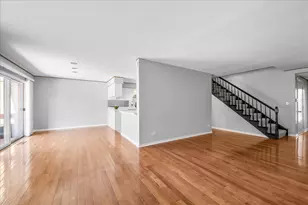 1709 Koehling Rd, Northbrook, IL 60062 - Photo 2