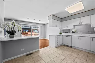 1709 Koehling Rd, Northbrook, IL 60062 - Photo 6