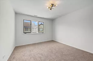 1709 Koehling Rd, Northbrook, IL 60062 - Photo 12