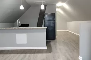 8320 S Muskegon Ave, Chicago, IL 60617 - Photo 10