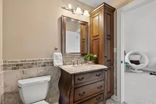 23W711 Hobson Rd, Naperville, IL 60540 - Photo 46