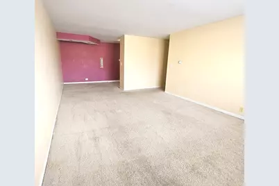 1375 Rebecca Drive #219, Hoffman Estates, IL 60194 - Photo 10