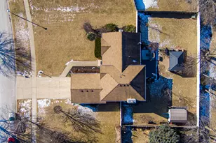 24914 W Illini Dr, Plainfield, IL 60544 - Photo 6