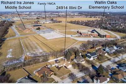 24914 W Illini Drive, Plainfield, IL 60544 - Photo 4