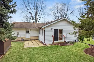 234 Peach Tree Ln, Elk Grove Village, IL 60007 - Photo 28