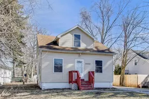 33553 N Idlewild Dr, Grayslake, IL 60030 - Photo 6