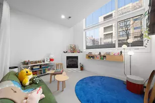 2407 W Moffat St, Chicago, IL 60647 - Photo 24