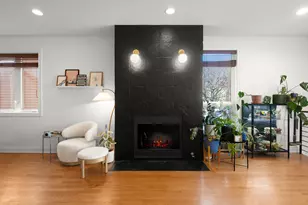 2407 W Moffat St, Chicago, IL 60647 - Photo 4