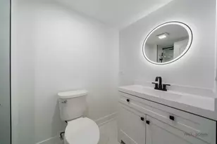 [Address not provided], Rolling Meadows, IL 60008 - Photo 32