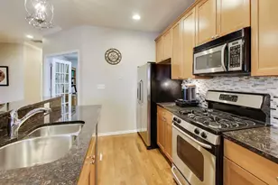 4950 N Western Ave, Chicago, IL 60625 - Photo 8