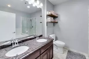 4950 N Western Ave, Chicago, IL 60625 - Photo 12