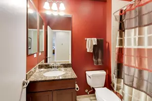 4950 N Western Ave, Chicago, IL 60625 - Photo 18