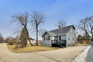25655 W Arcade Dr, Lake Villa, IL 60046 - Photo 4