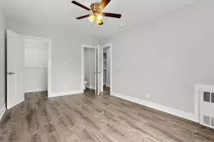 1303 W Estes Ave, Chicago, IL 60626 - Photo 8