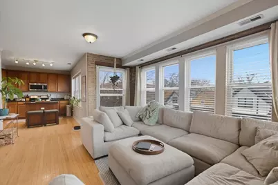 3040 W Diversey Avenue #2S, Chicago, IL 60647 - Photo 2