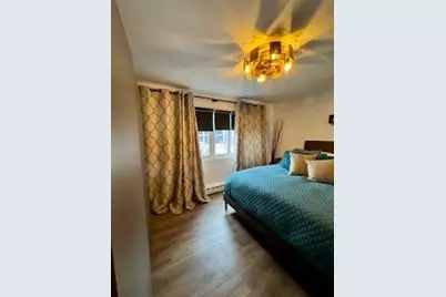 700 W Bittersweet Place #210, Chicago, IL 60613 - Photo 4