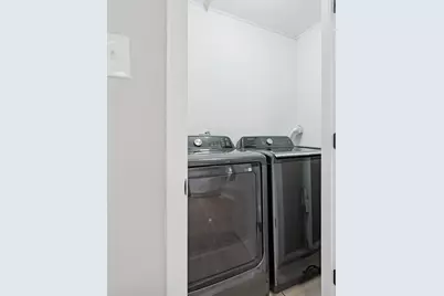 26 E Normandy Drive, Chicago Heights, IL 60411 - Photo 16