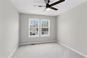 2607 Lexington Ln, Naperville, IL 60540 - Photo 24