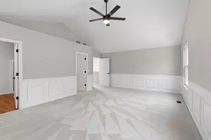 2607 Lexington Ln, Naperville, IL 60540 - Photo 16