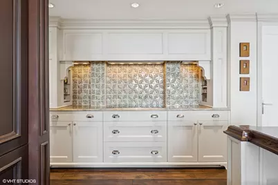 180 E Pearson Street #4801, Chicago, IL 60611 - Photo 16