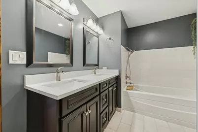 1105 Longford Road, Bartlett, IL 60103 - Photo 14