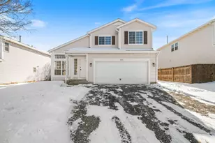 4481 W Tucker Ln, Waukegan, IL 60085 - Photo 1