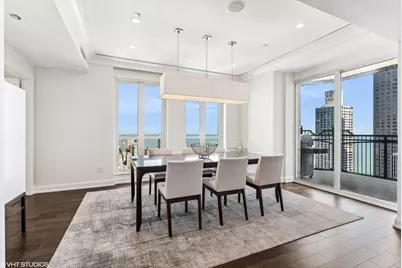 11 E Walton Street #4202, Chicago, IL 60611 - Photo 10