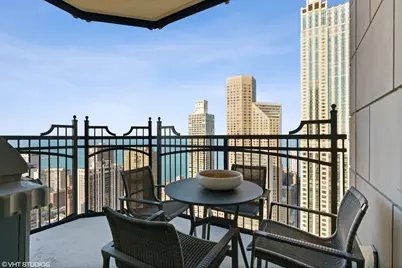 11 E Walton Street #4202, Chicago, IL 60611 - Photo 38