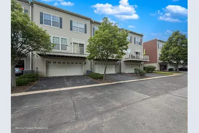 733 Station Boulevard, Aurora, IL 60504 - Photo 6