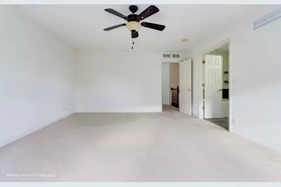 733 Station Boulevard, Aurora, IL 60504 - Photo 32