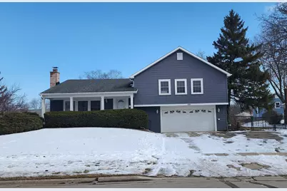 105 Aspen Drive, Schaumburg, IL 60194 - Photo 2