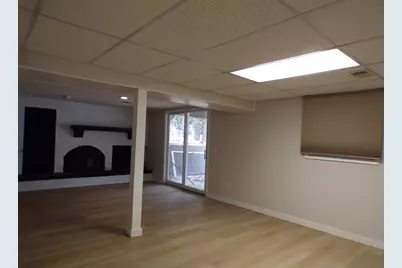 855 Riverside Drive, Dixon, IL 61021 - Photo 14