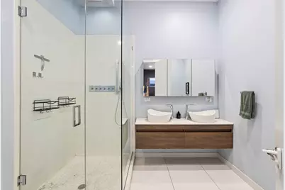 [Address not provided], Chicago, IL 60612 - Photo 10