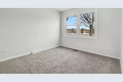 7644 S Cork Avenue, Justice, IL 60458 - Photo 10