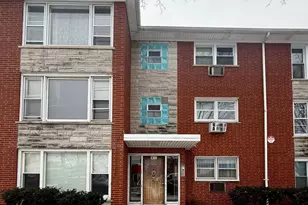 801 E 87th Pl, Chicago, IL 60619 - Photo 2