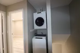 360 Farmingdale Cir, Vernon Hills, IL 60061 - Photo 12