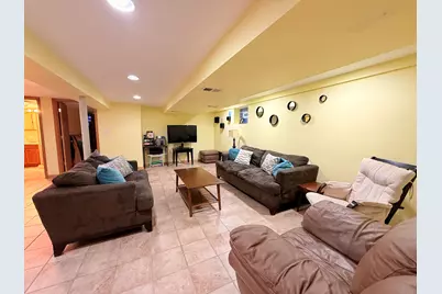 4918 N Moody Avenue, Chicago, IL 60630 - Photo 34