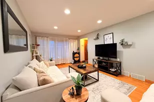 4918 N Moody Ave, Chicago, IL 60630 - Photo 4