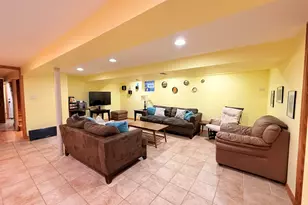 4918 N Moody Ave, Chicago, IL 60630 - Photo 32