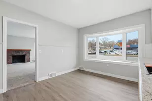 2506 11th St, Rock Island, IL 61201 - Photo 12