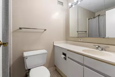 440 N Wabash Avenue #2702, Chicago, IL 60611 - Photo 12