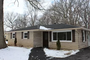 324 Sumac St, Wilmington, IL 60481 - Photo 2